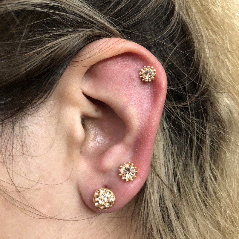 گوشواره زنانه مدل آریا میخی کد 12 مجموعه 6 عددی