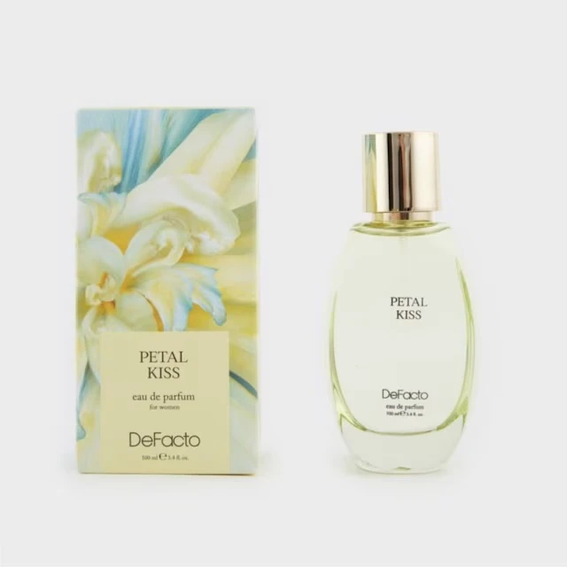 ادوپرفیوم زنانه دفکتو مدل Petal Kiss با رایحه معتدل حجم 100 میلی‌لیتر