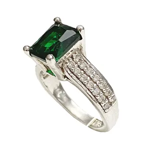 انگشتر نقره زنانه مدل 04