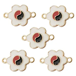 آویز دستبند مدل گل نرگس کد 138 بسته 5 عددی