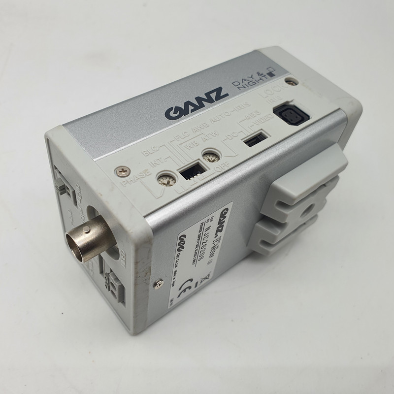 دوربین مداربسته آنالوگ گنز مدل ZC-NH258P