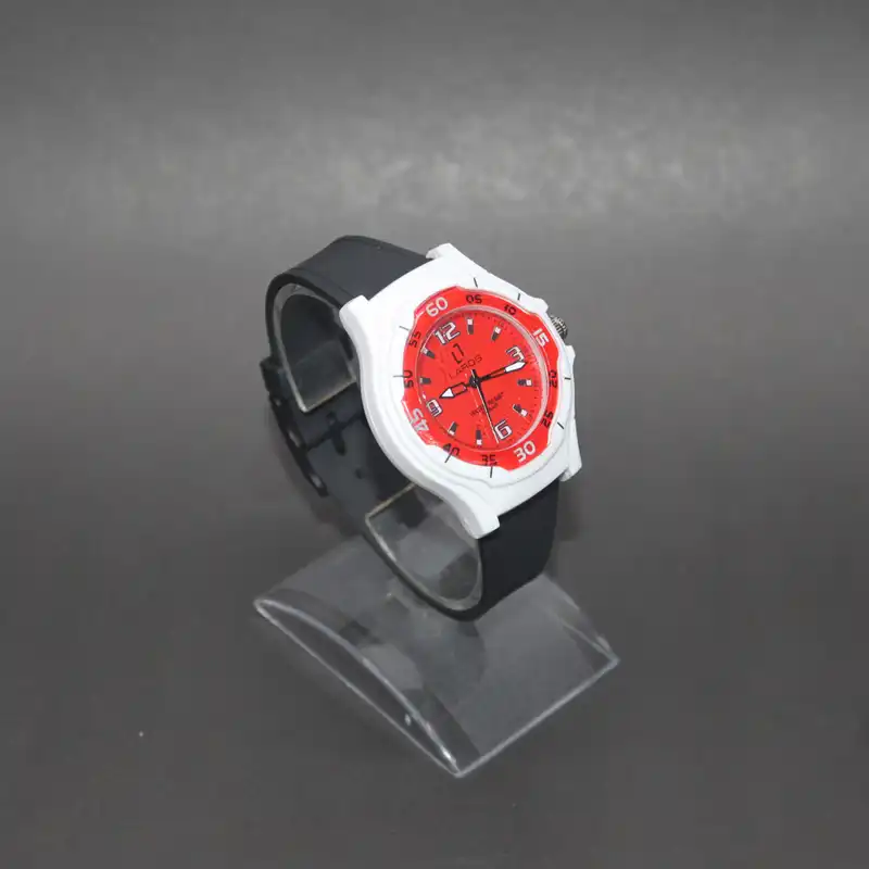 ساعت مچی عقربه ای مدل LRS-GH