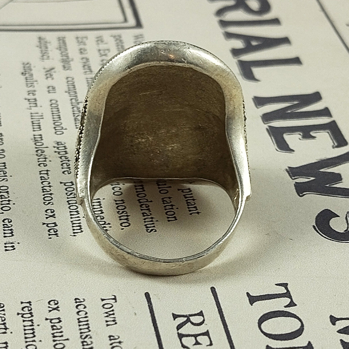 انگشتر نقره زنانه سلین کالا مدل عقیق یشم کد 113