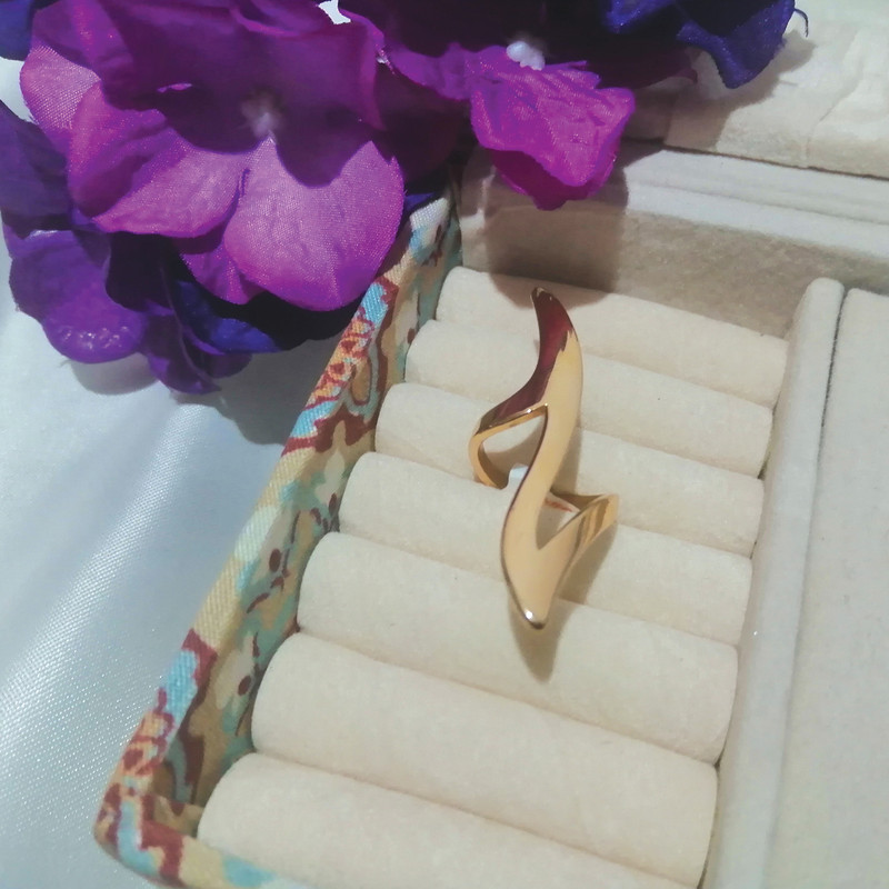 انگشتر زنانه مدل T27090 انگشتر زنانه مدل T27090