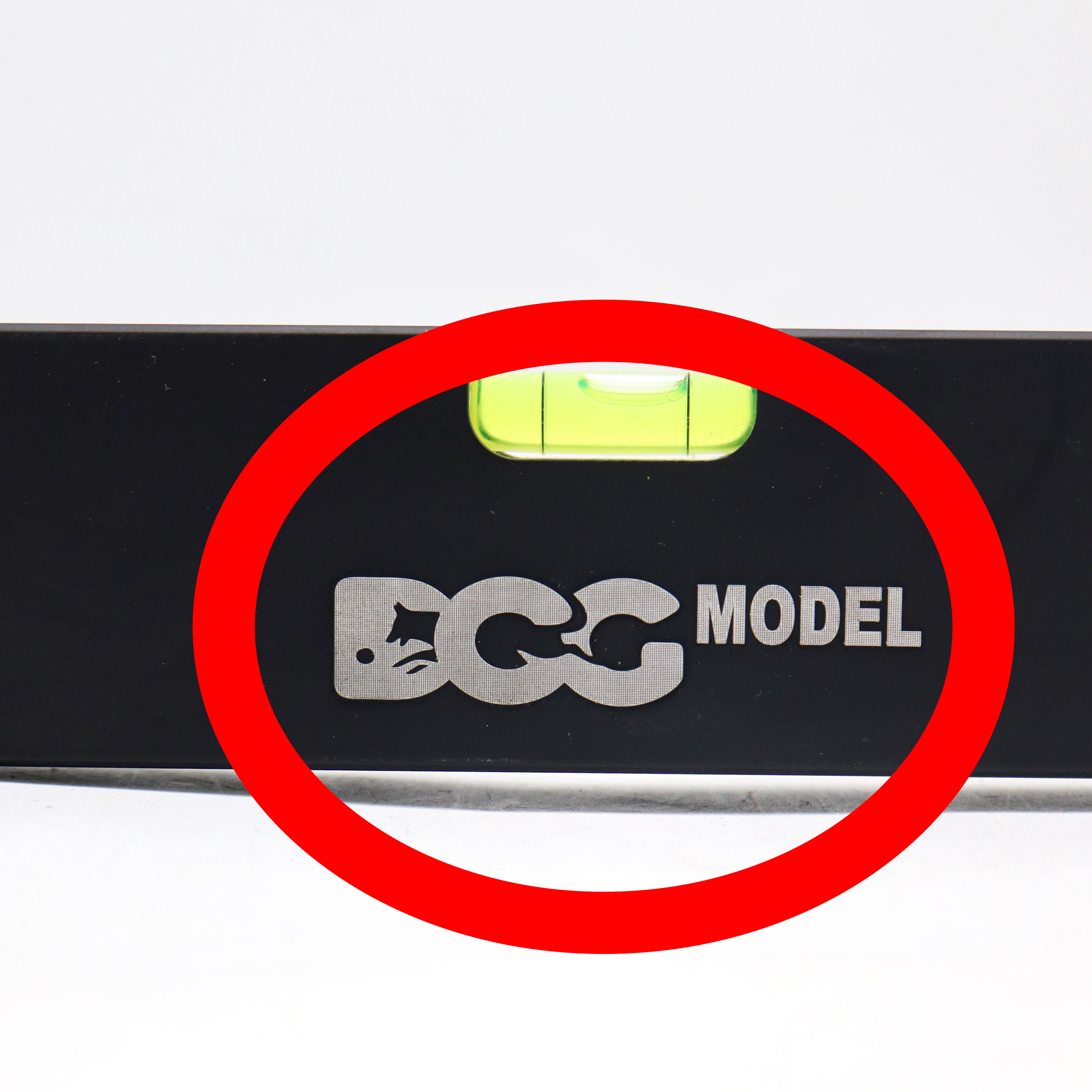 تراز فلزی مدل داک کد YPV-MAGNRTDAR-40CM تراز فلزی مدل داک کد YPV-MAGNRTDAR-40CM
