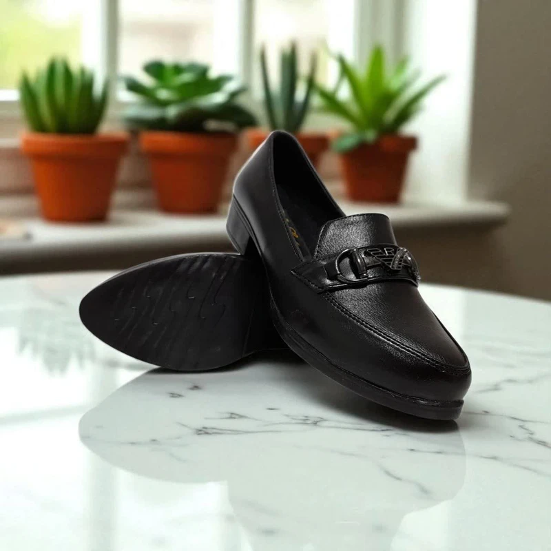 عکس شماره 3 : کفش زنانه مدل یاسمین