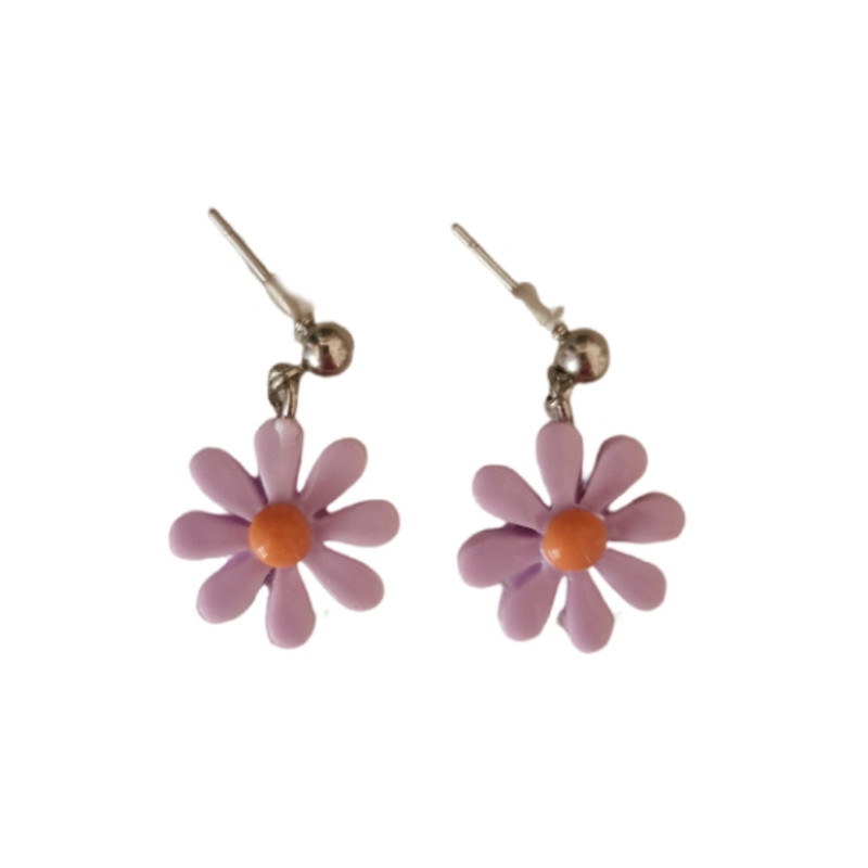 گوشواره دخترانه مدل بابونه گوشواره دخترانه مدل بابونه