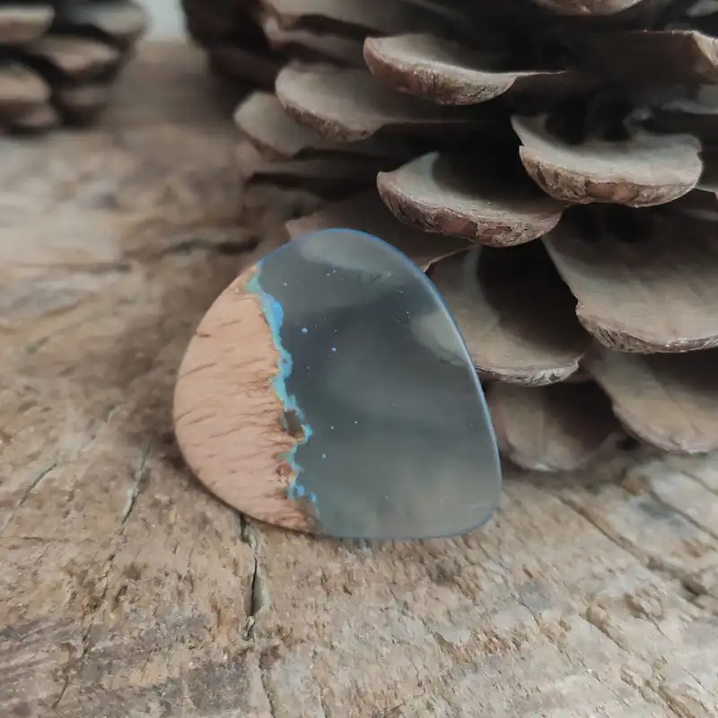 پیک گیتار مدل 01