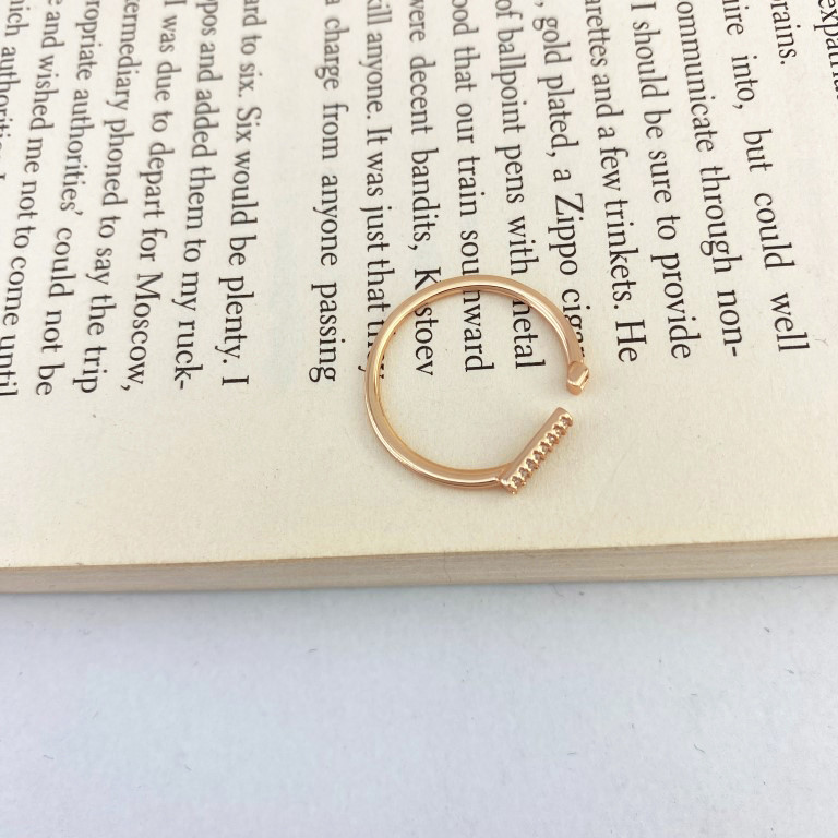 انگشتر زنانه ژوپینگ مدل R4150 انگشتر زنانه ژوپینگ مدل R4150