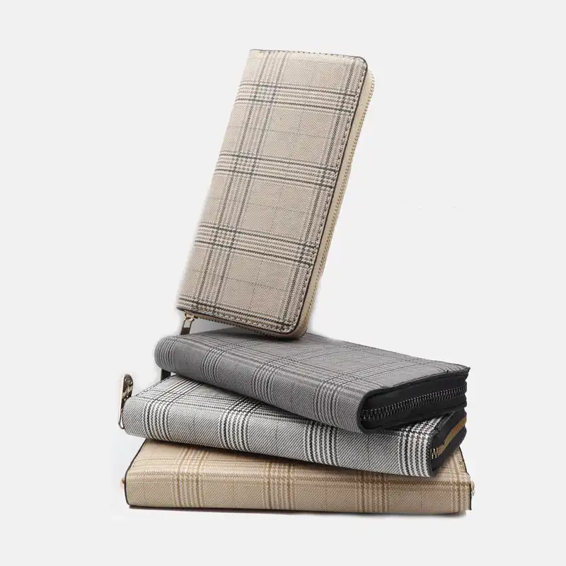 کیف پول زنانه مدل آریو 08