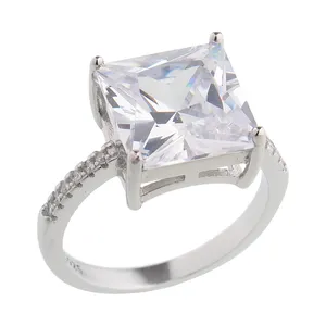 انگشتر نقره زنانه مدل جواهری تک نگین