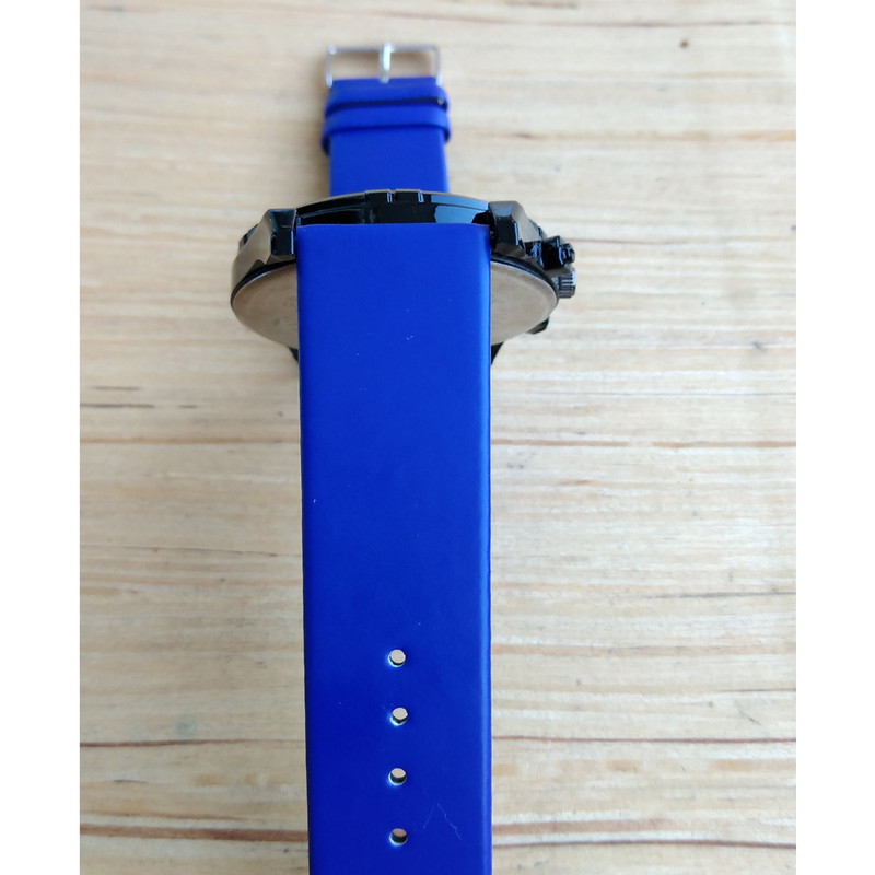 ساعت  مچی عقربه ای پسرانه مدل بند چرمی اسپرت کد 12 DAN