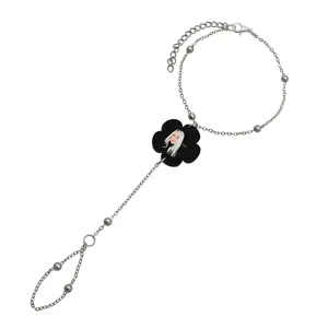 دستبند زنانه ناکسیگو مدل تمیمه طرح بیلی آیلیش کد TM11166