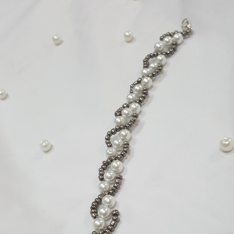 دستبند دخترانه مدل محیا کد D6