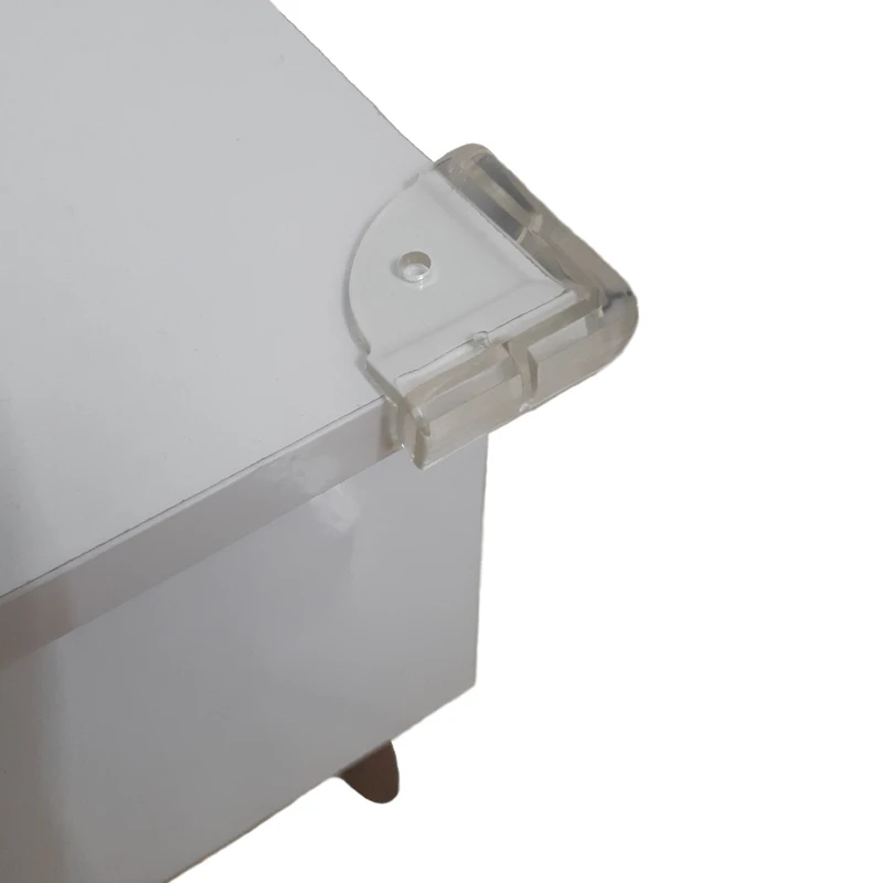 عکس شماره 3 : محافظ کنج و گوشه کودک مدل ژله ای بسته 4 عددی