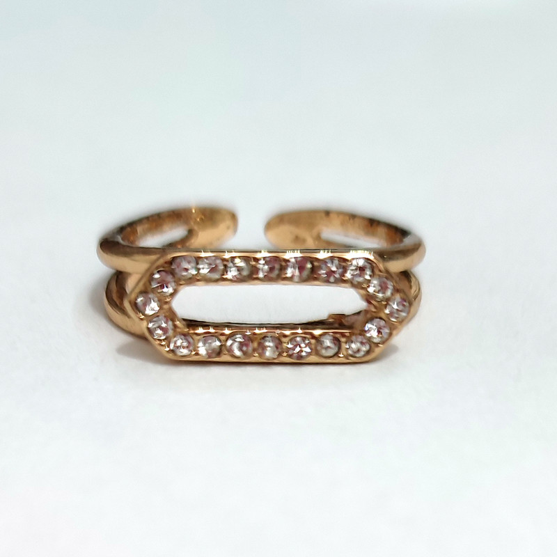 انگشتر زنانه مدل نگین دار کد 00548 انگشتر زنانه مدل نگین دار کد 00548