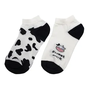 جوراب دخترانه مدل گاو کد JB142-WH