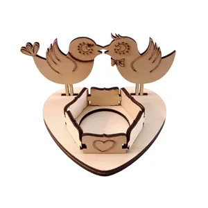 جا شمعی چوبی مدل love birds