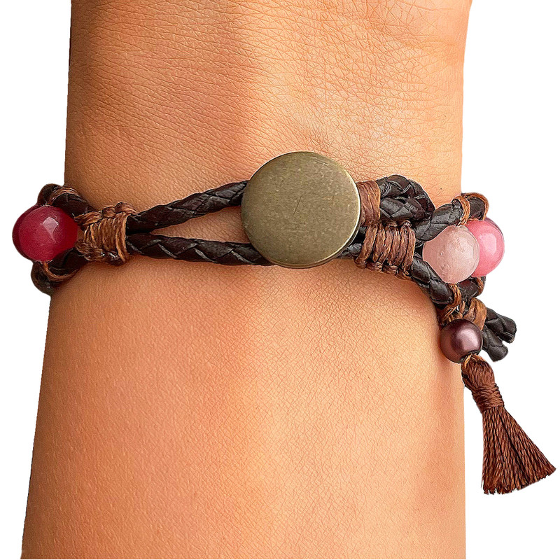 دستبند زنانه دل تافته مدل چرم طبیعی کد A33