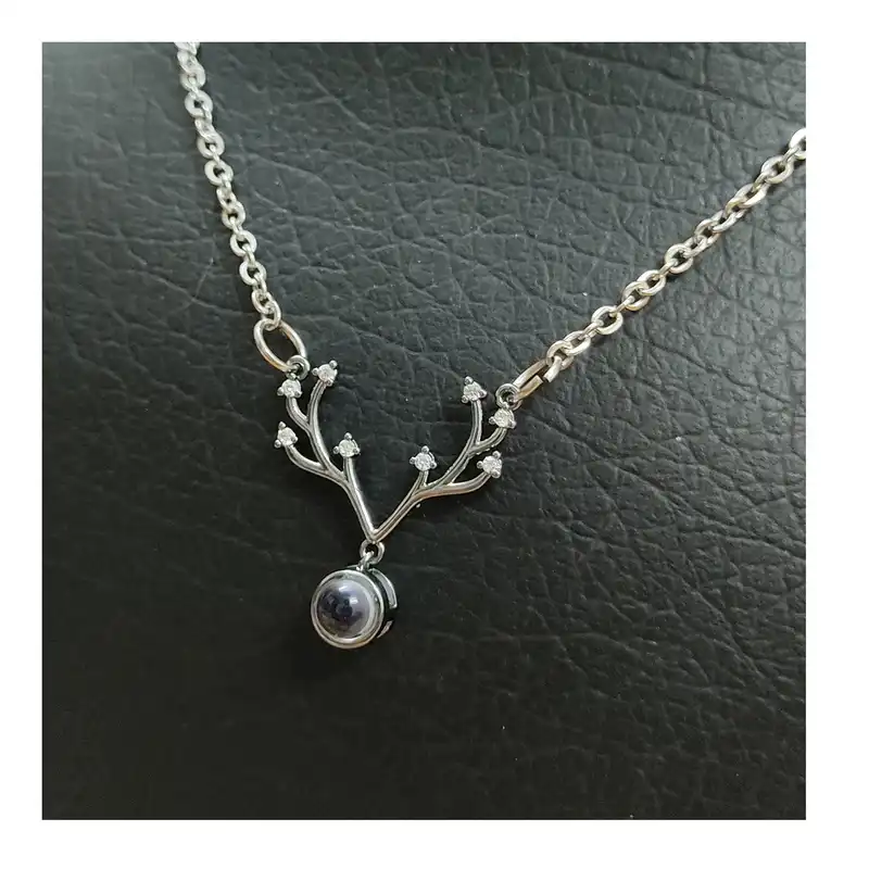 گردنبند مدل گوزن دوست دارم