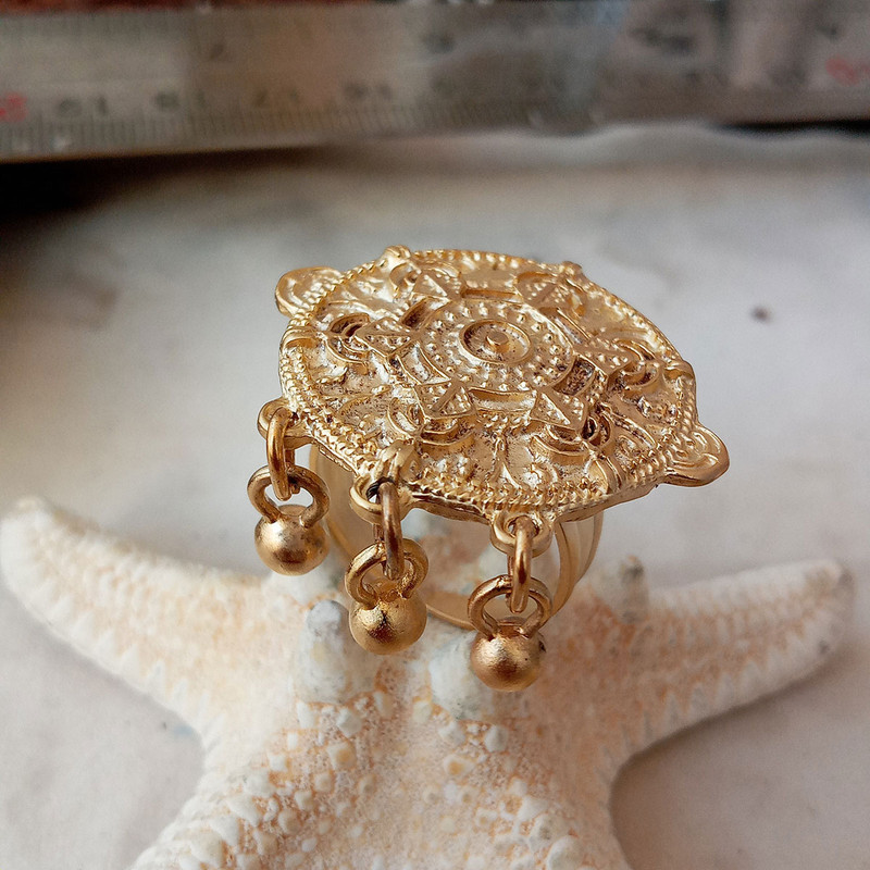 انگشتر زنانه مدل ورشو کد GOL-0061