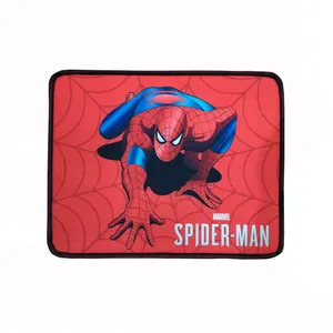 پادری طرح مردعنکبوتی  کد 1001 سایز 60x48 سانتی متر