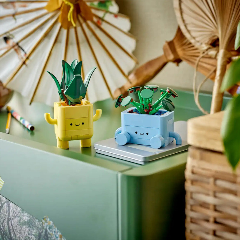 لگو سری بوتانیکال مدل Happy Plants کد 10349
