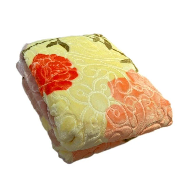 پتو 1 نفر گلبافت مدل گل برجسته سایز 220x160 سانتی‌متر