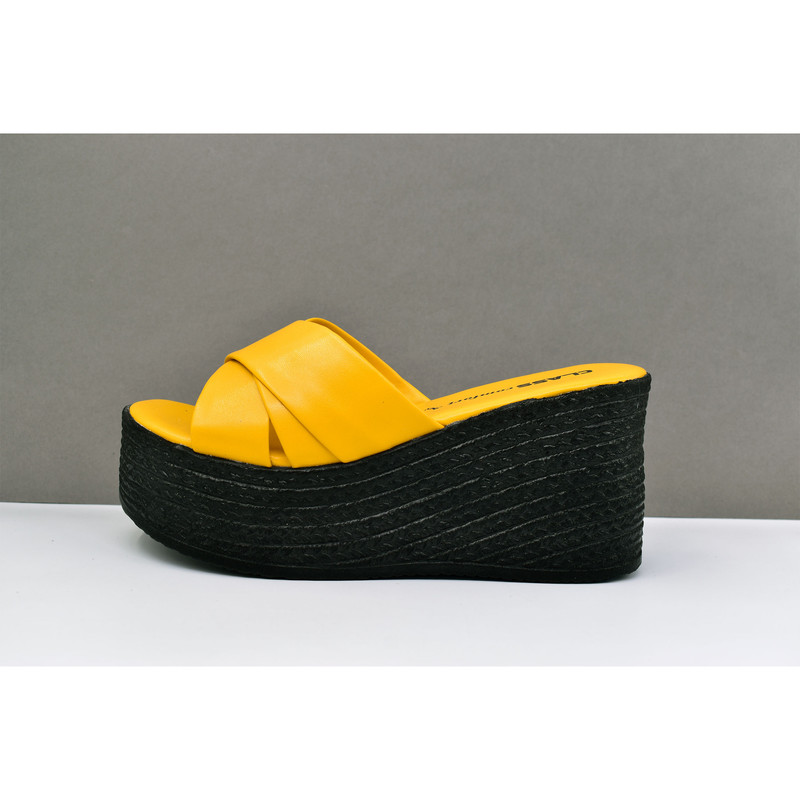 صندل زنانه مدل ناکو کد 11842