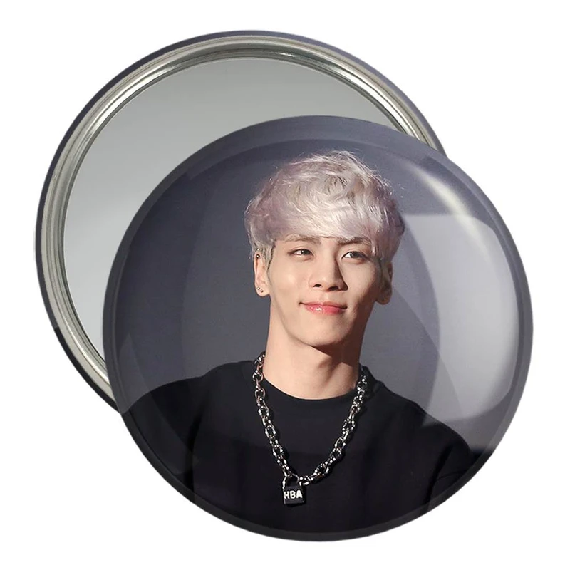 آینه جیبی خندالو مدل جونگهیون گروه شاینی Shinee  کد 21364