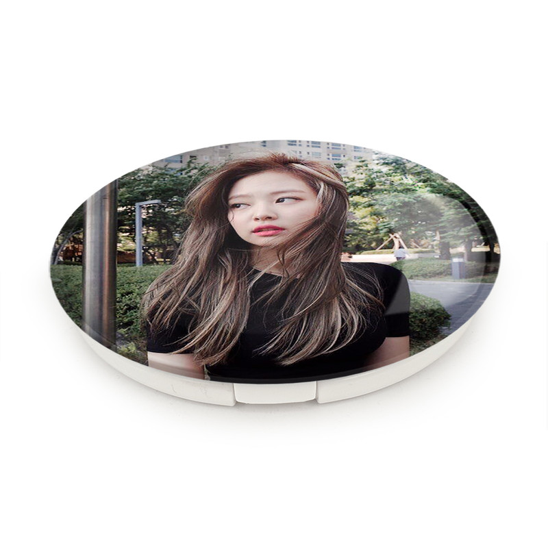 آینه جیبی خندالو طرح جنی گروه بلک پینک Black Pink مدل تاشو کد 2984