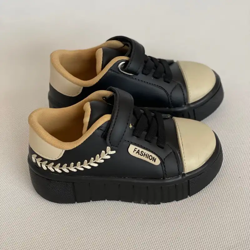 کفش راحتی بچگانه مدل گندمی کد BK