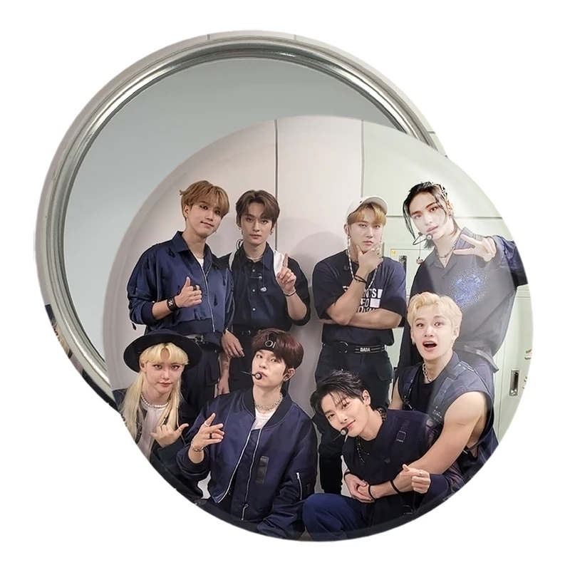 آینه جیبی خندالو مدل گروه استری کیدز Stary Kids  کد 16904