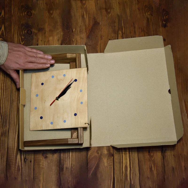 عکس شماره 6 : ساعت دیواری چوبی پارسوماش مدل 12047