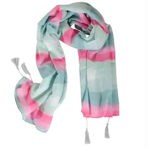 شال زنانه مدل نخی منگوله دار بهاری کد F 4061