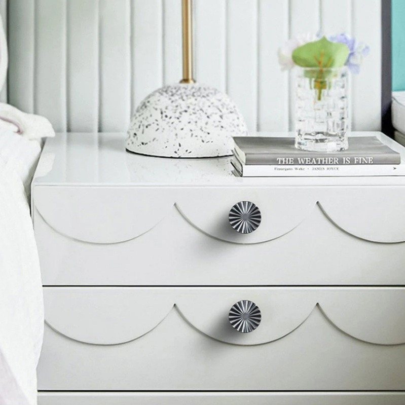 دستگیره کابینت مدل تک پیچ A4 بسته 3 عددی