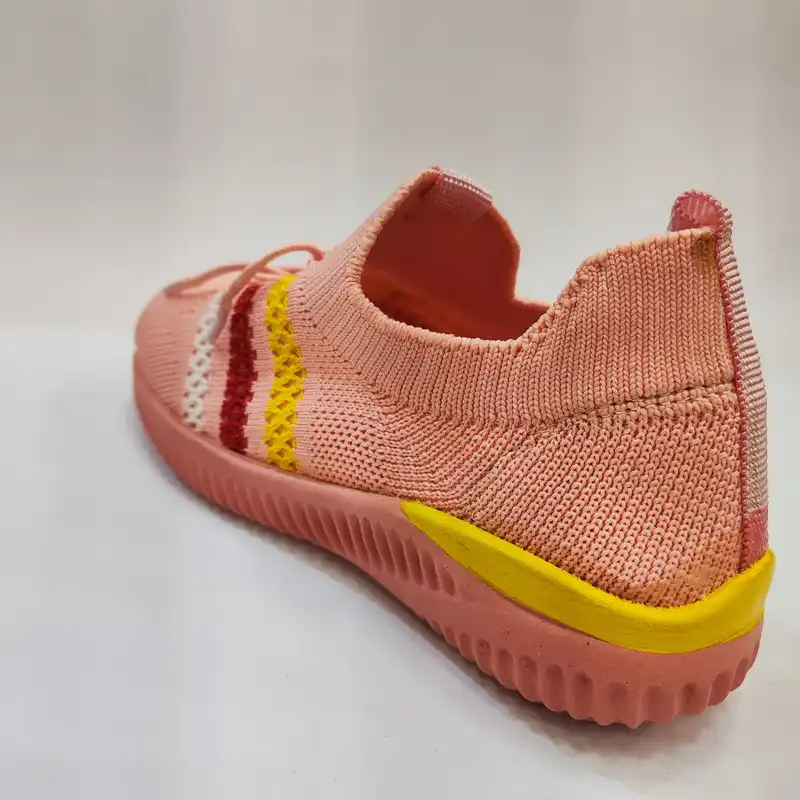 کفش مخصوص پیاده روی بچگانه مدل 2025 aa