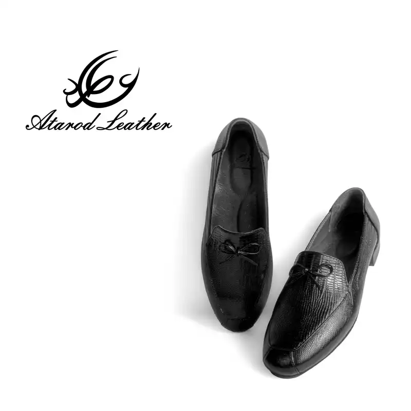 کفش زنانه چرم عطارد مدل چرم طبیعی کد SH179