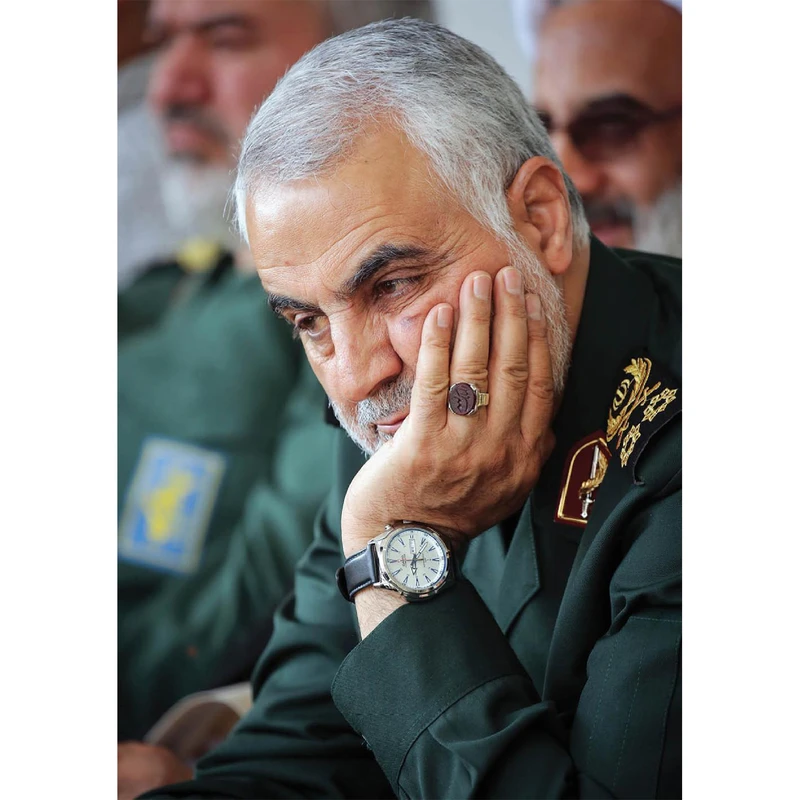 تابلو شاسی مدل شهید سردار حاج قاسم سلیمانی کد 48 