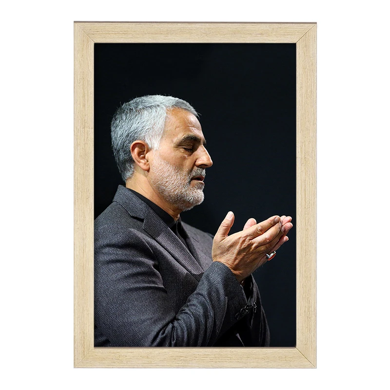 تابلو خندالو طرح سردار قاسم سلیمانی  کد 12605