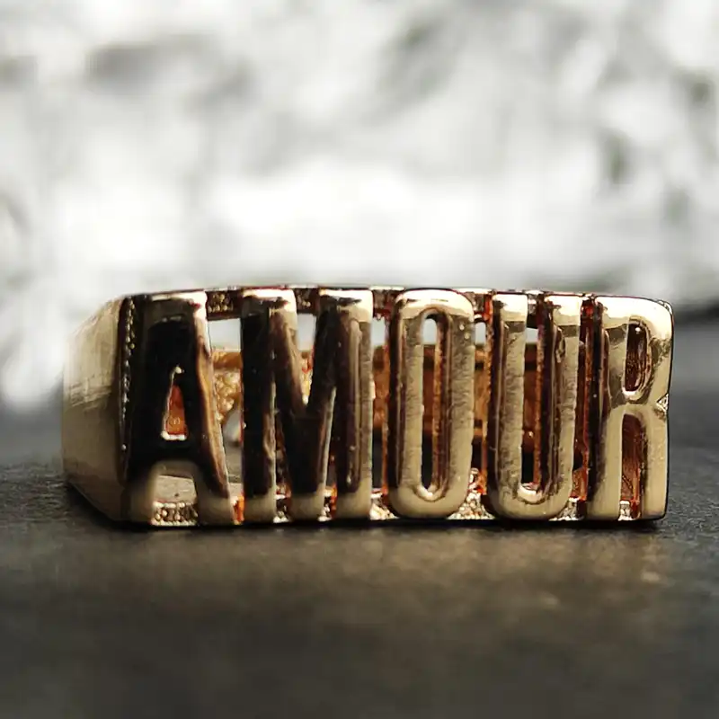 انگشتر مدل عشق طرح Amour