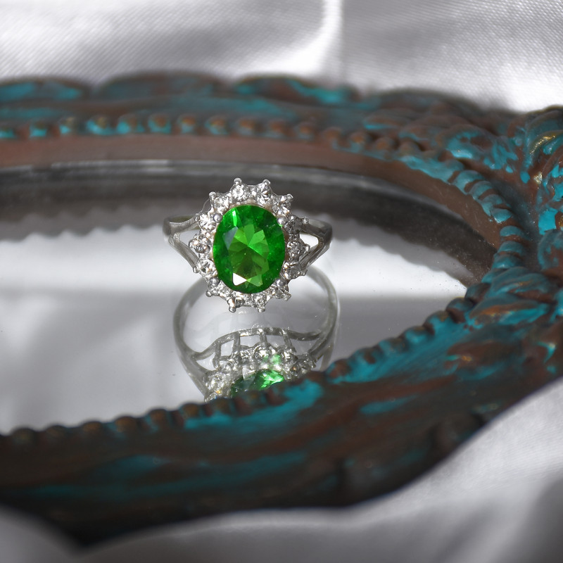 انگشتر نقره زنانه نقره جات لطفی مدل زبرجد کد ANSH02