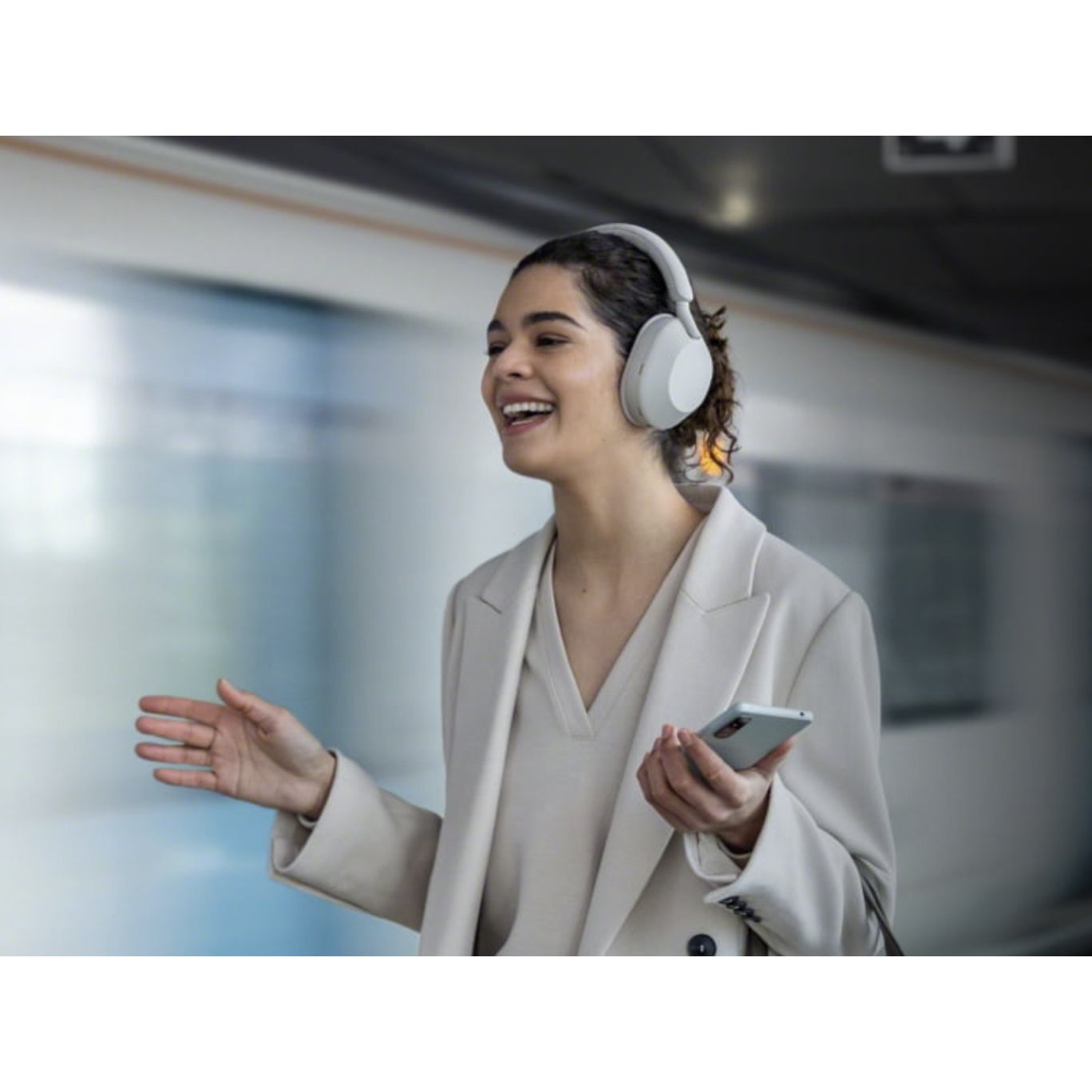 هدفون بی سیم سونی مدل WH-1000XM5 -  - 10