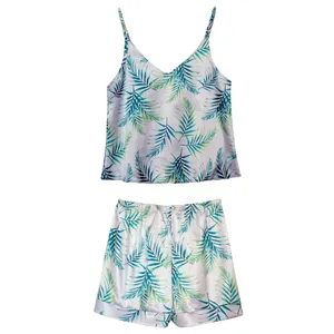 لباس خواب زنانه مدل ساتن طرح برگ