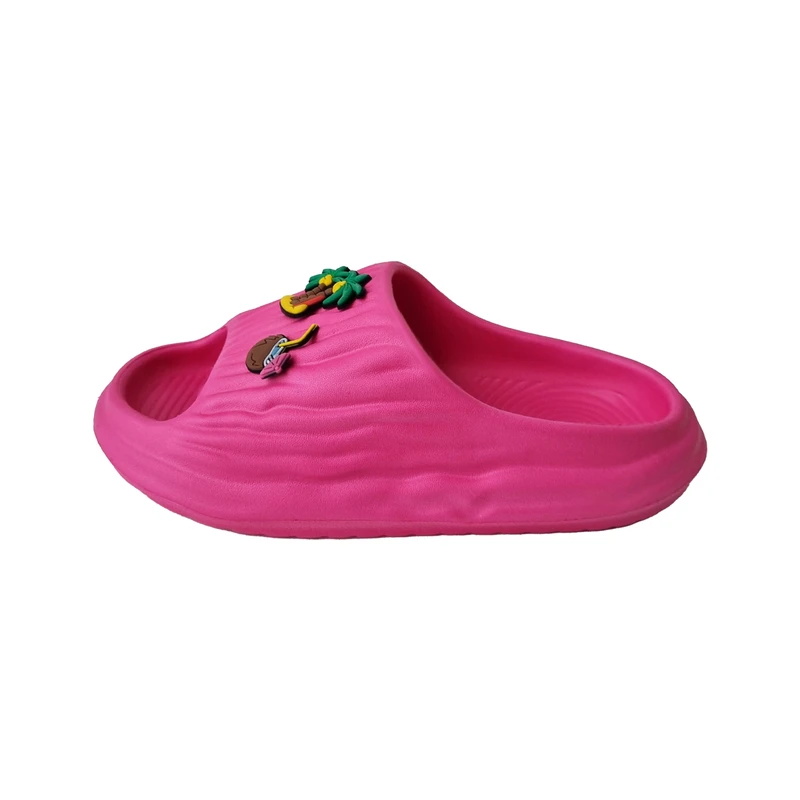 عکس شماره 37 : دمپایی زنانه کد 92-pe