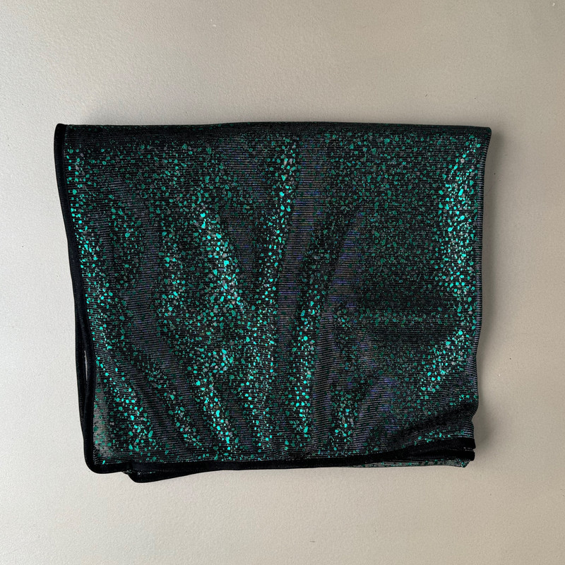 شال زنانه مدل حریر کش لیزری مجلسی دو رو خالخالی دور نوار دوزی