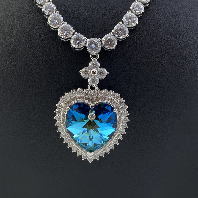 نیم ست زنانه مدل قلب کد S3001