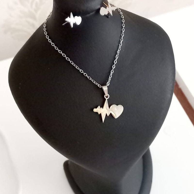 نیم ست زنانه مدل قلب و ضربان کد P2300