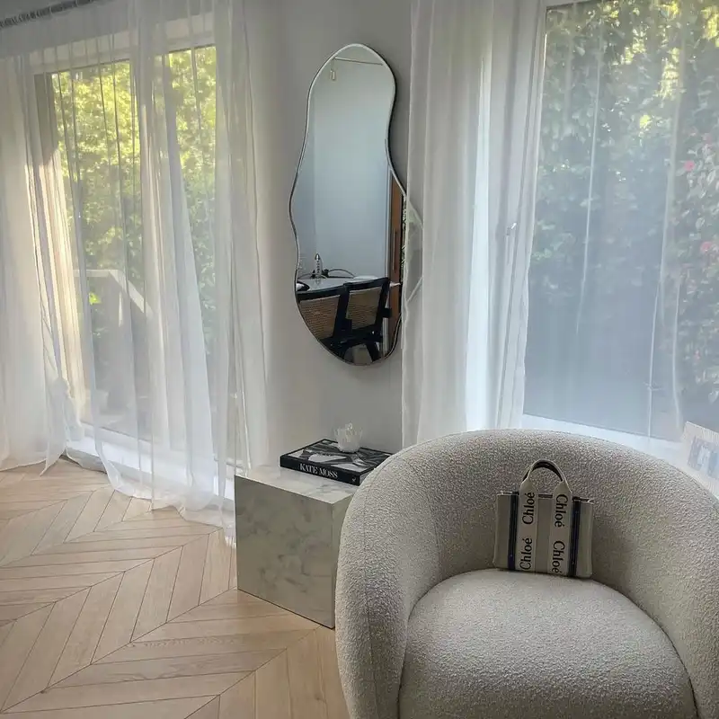 آینه تجسم طرح دفرمه مدل پریناز