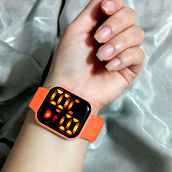 ساعت مچی دیجیتال مردانه مدل قلبی کد 2022 ساعت مچی دیجیتال مردانه مدل قلبی کد 2022